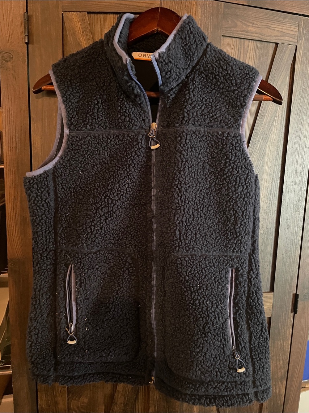Orvis Black Sherpa Vest with Zip Pockets